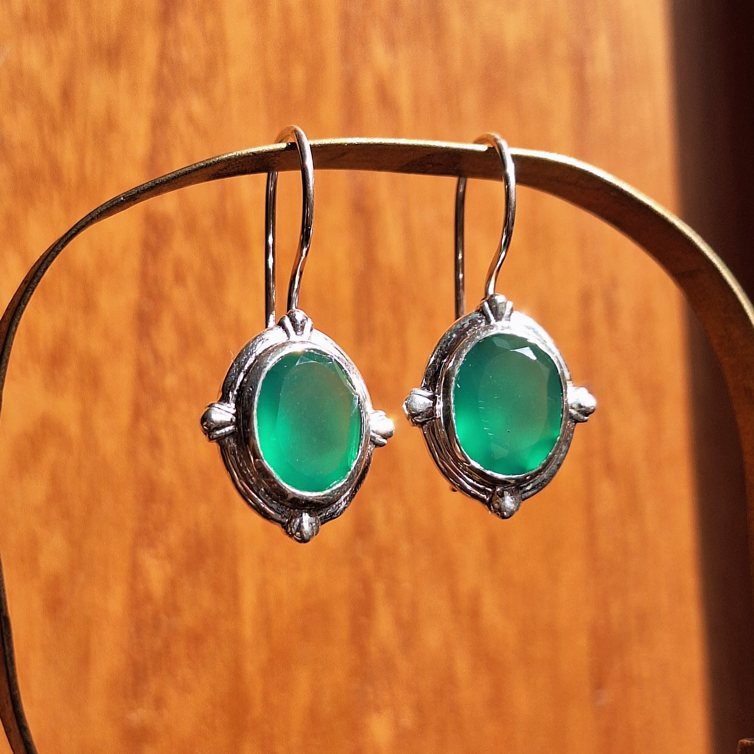 Green Onyx Faceted Oval Earrings
