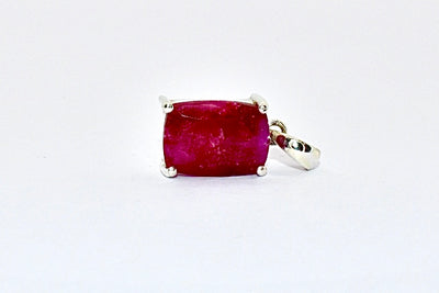 Premium Grade natural Ruby pendant with a vibrant fuchsia colour, set in 925 silver.