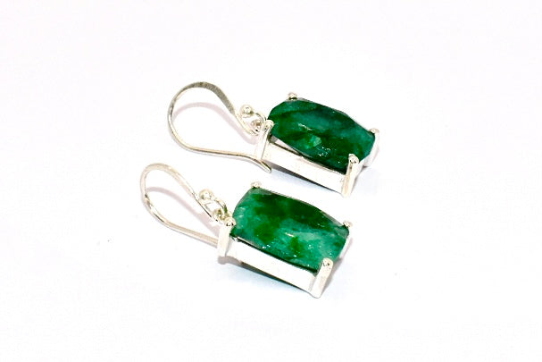 Emerald Premium Gemstone Oblong Pendant