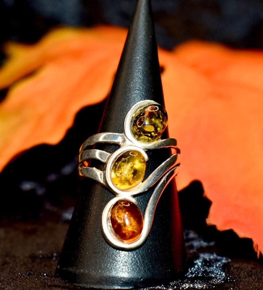 Large Tricoloured Amber Ring