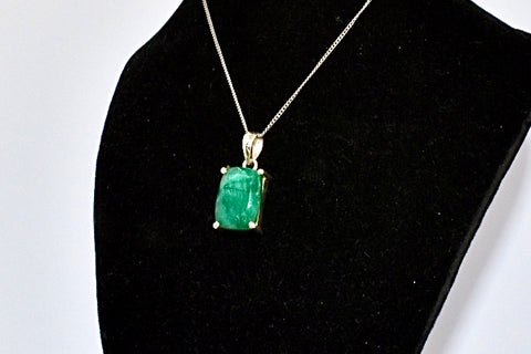 Emerald Premium Gemstone Oblong Pendant