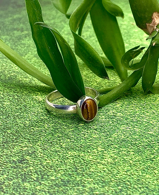 Golden Tiger’s Eye mini ring set in 925 silver